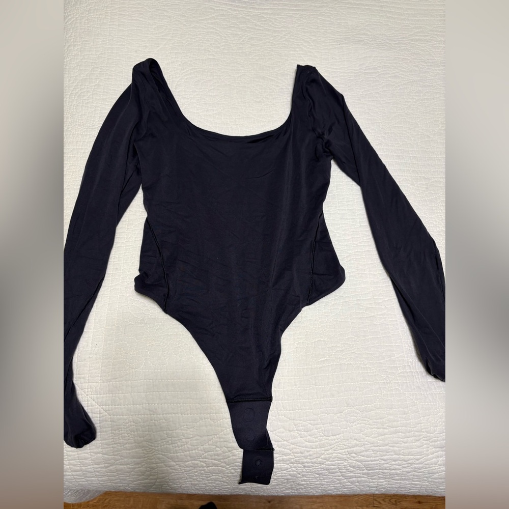 Lululemon Black bodysuit